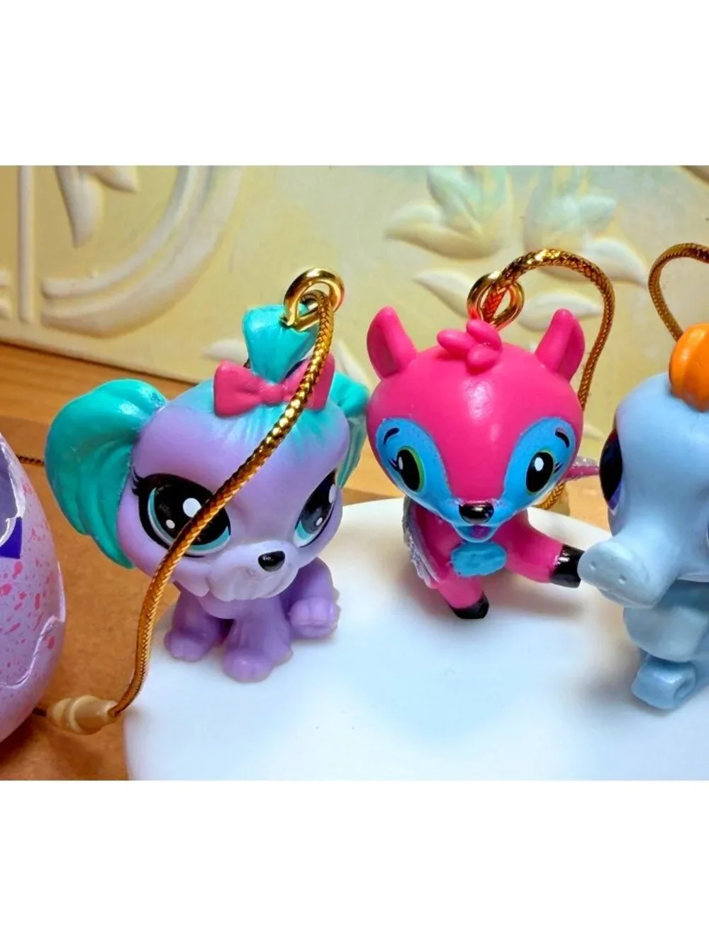 7pc Hatchimals Mini Figures Collectible Set W/ Golden String & Eggshell U69a